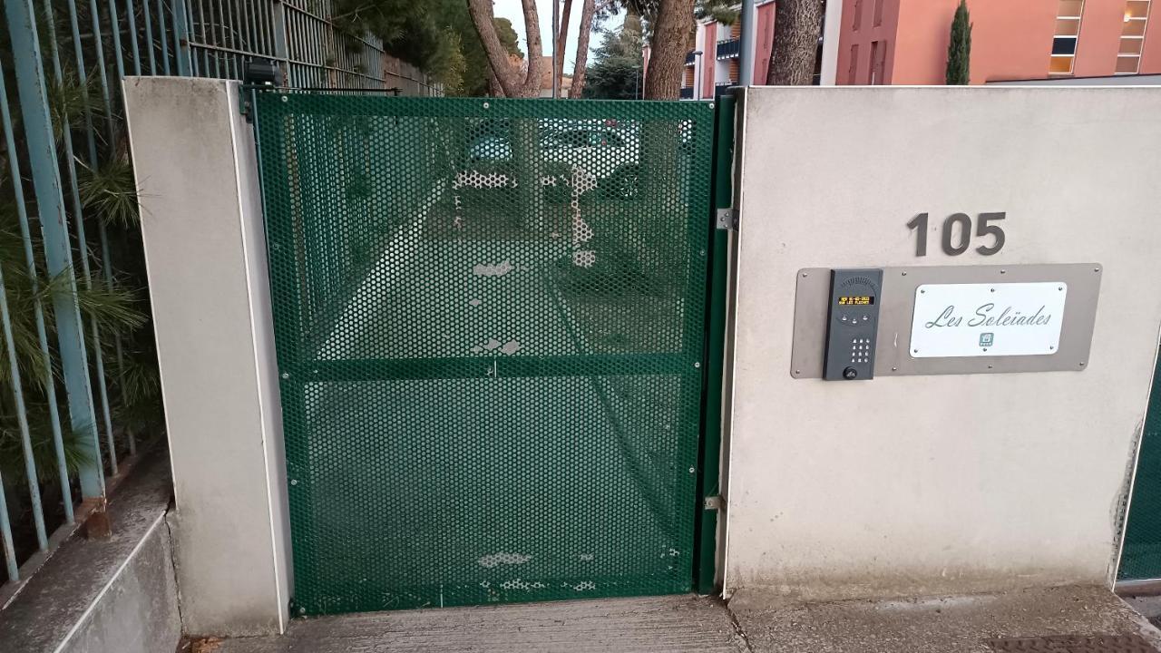 Les Soleiades Apartment Beziers Bagian luar foto